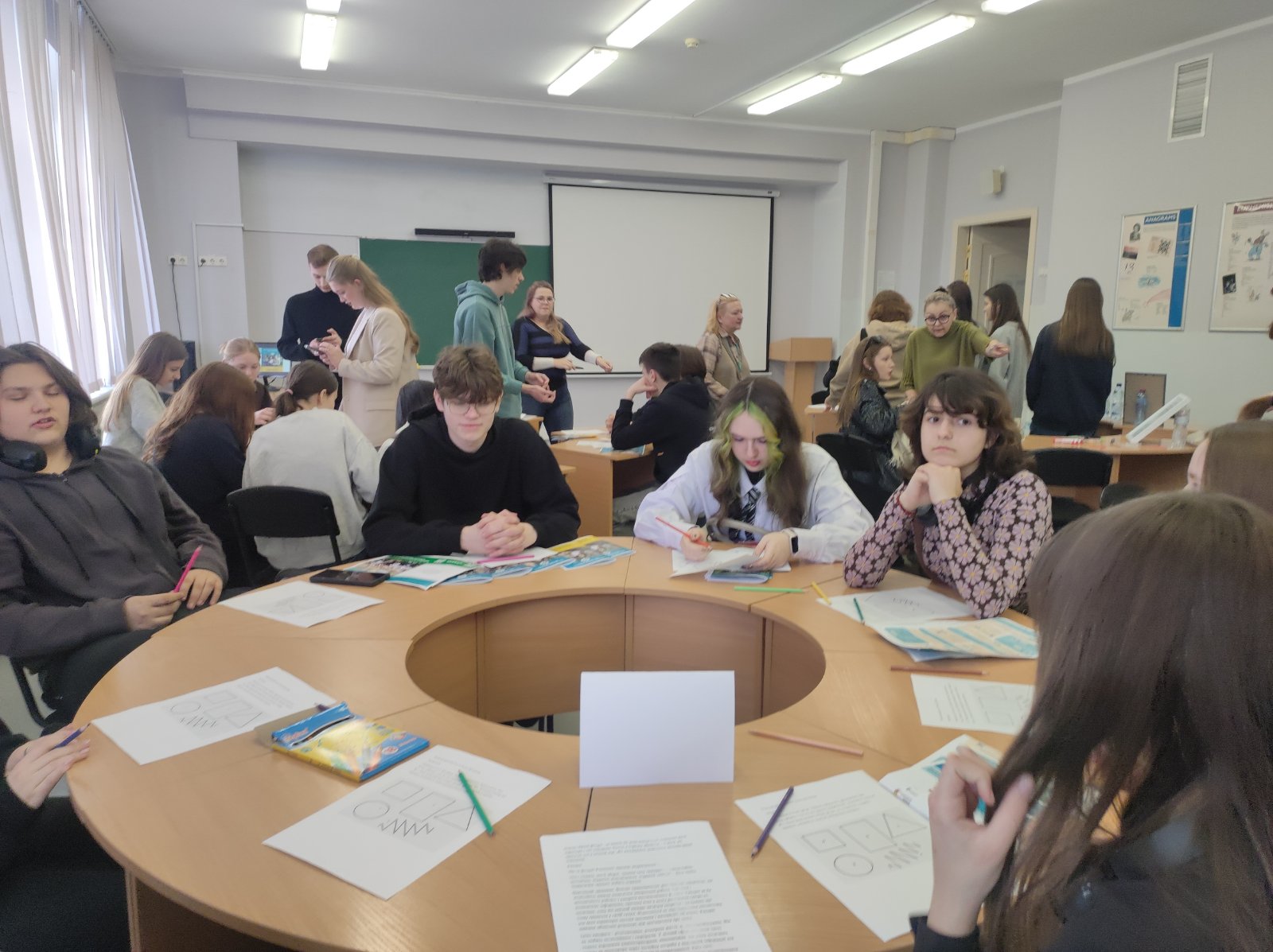 майбутні вступники знайомляться з психологічними тестами