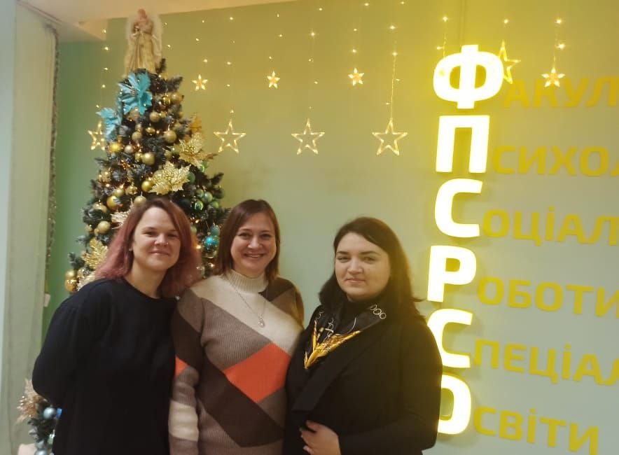 03 12 2025 фото 4 зустріч з випускниками кафедри СПСР