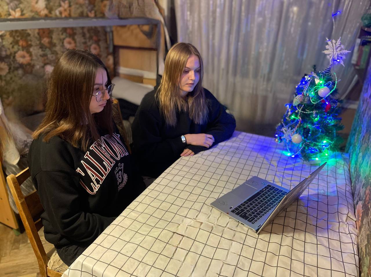 18.19.25 2 Кураторська зустріч із здобувачами 4 курсу