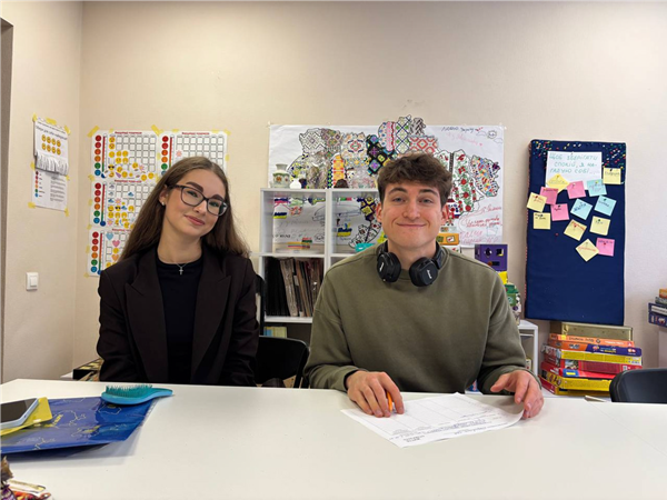 25.09.25 3 Здобувачі кафедри соціальної педагогіки та соціальної роботи опрацьовують сценарій майбутнього заняття