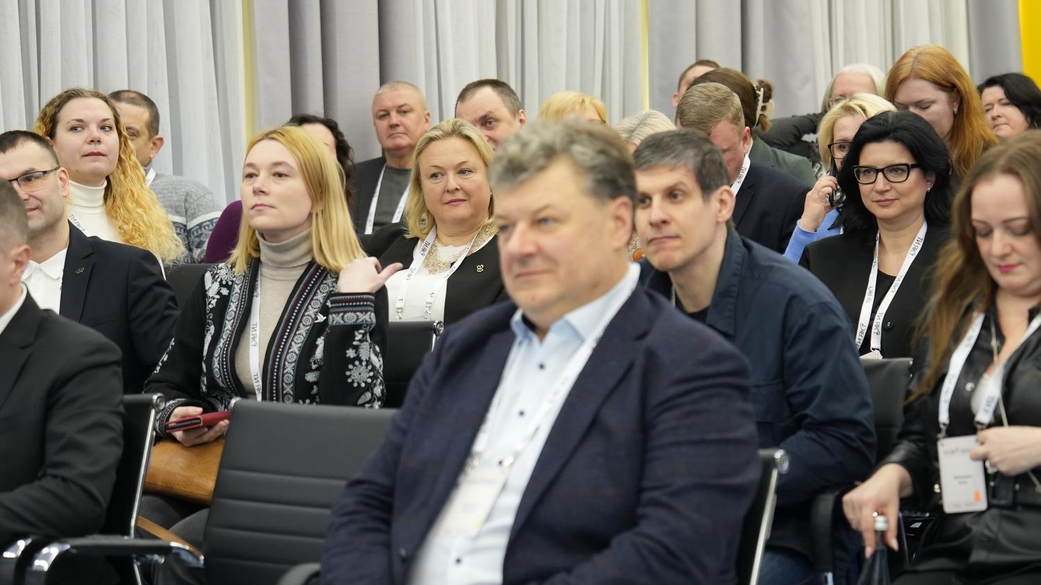 зустріч спільноти університетів Ти як 1